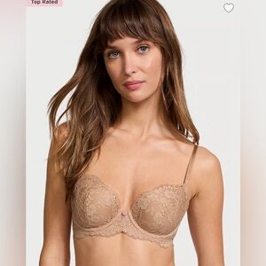 Victoria’s Secret DREAM ANGELS
Lace Lightly Lined Classic Coverage Demi Bra 36B
